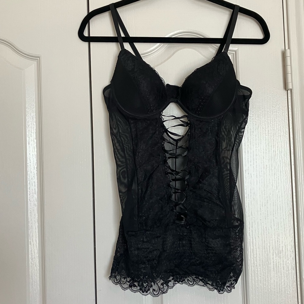 NWOT Body Jewels Underwire Push-up Chemise